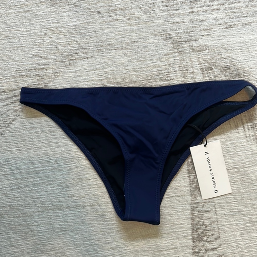 NWT. Solid and Striped bikini bottom, Navy. Size M.